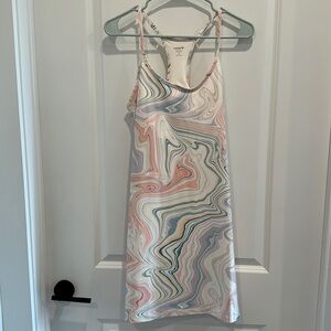 Old Navy Powersoft active workout dress swirl pattern size M